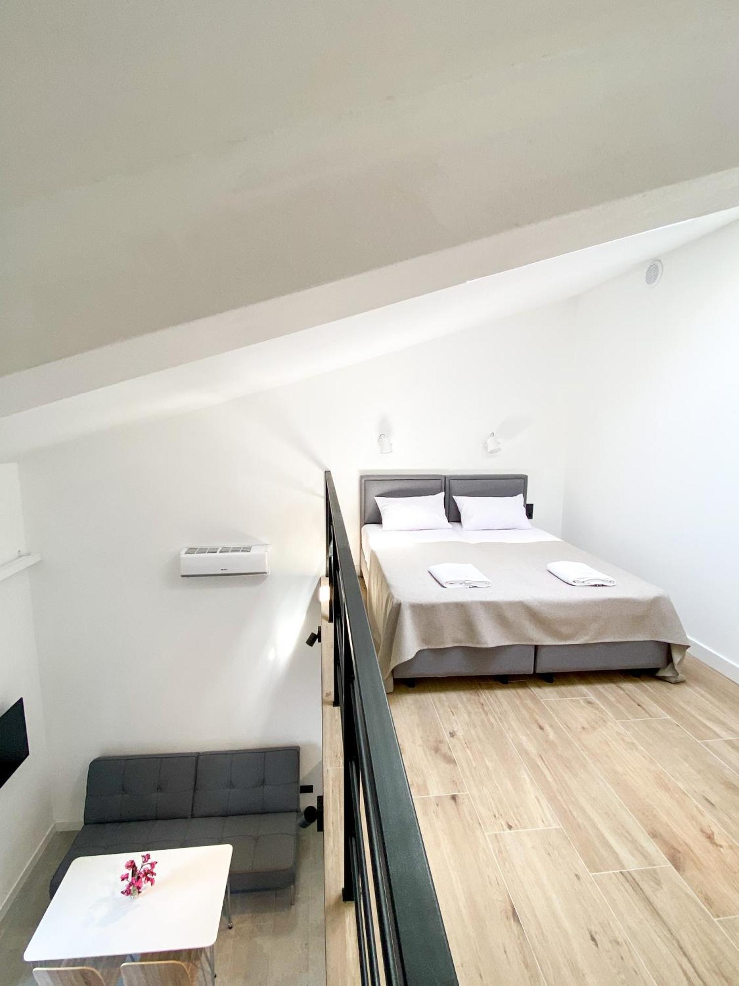 Apartments Magic Box II อัตเจฮะห์ ภายนอก รูปภาพ